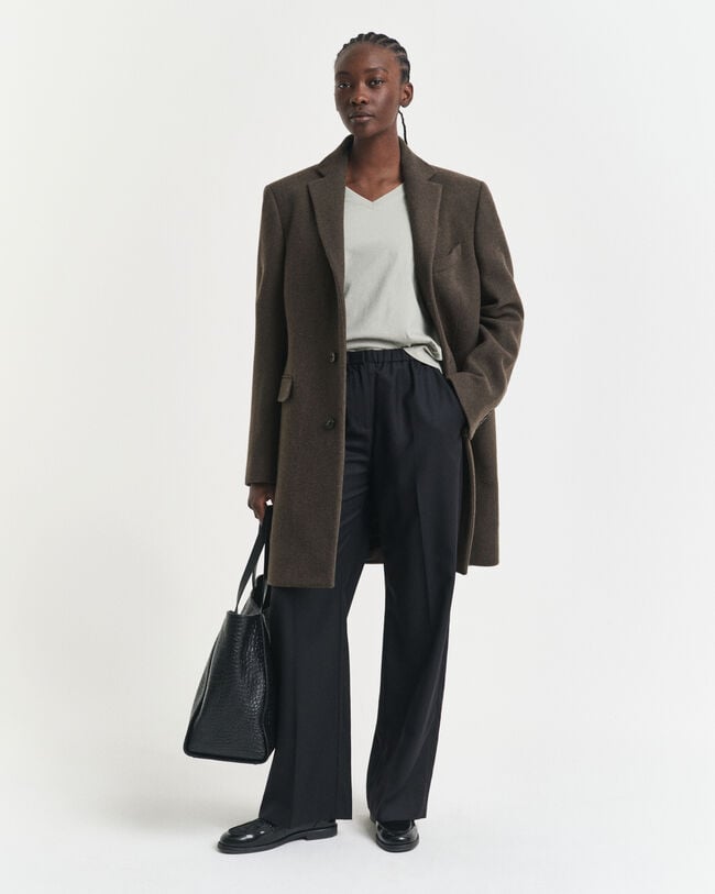 Shield V-ringad T-shirt