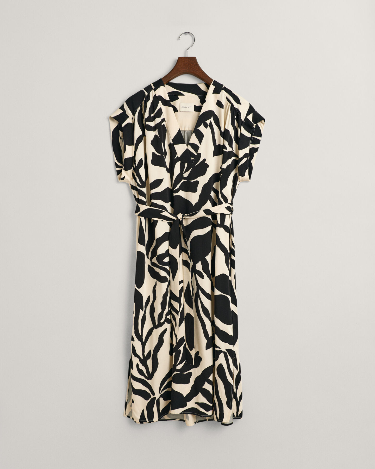 Palmmönstrad, kortärmad klänning