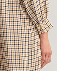 Rutig skjortkl&auml;nning med st&aring;krage