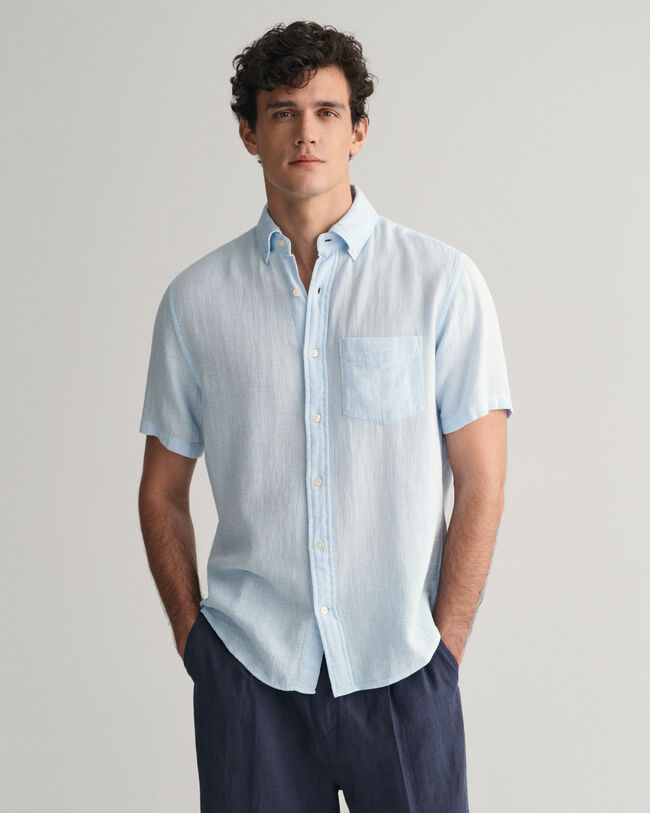 Regular fit kortärmad skjorta i bomull och linne med struktur