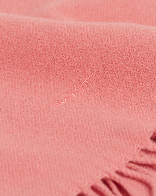 Enf&auml;rgad yllehalsduk