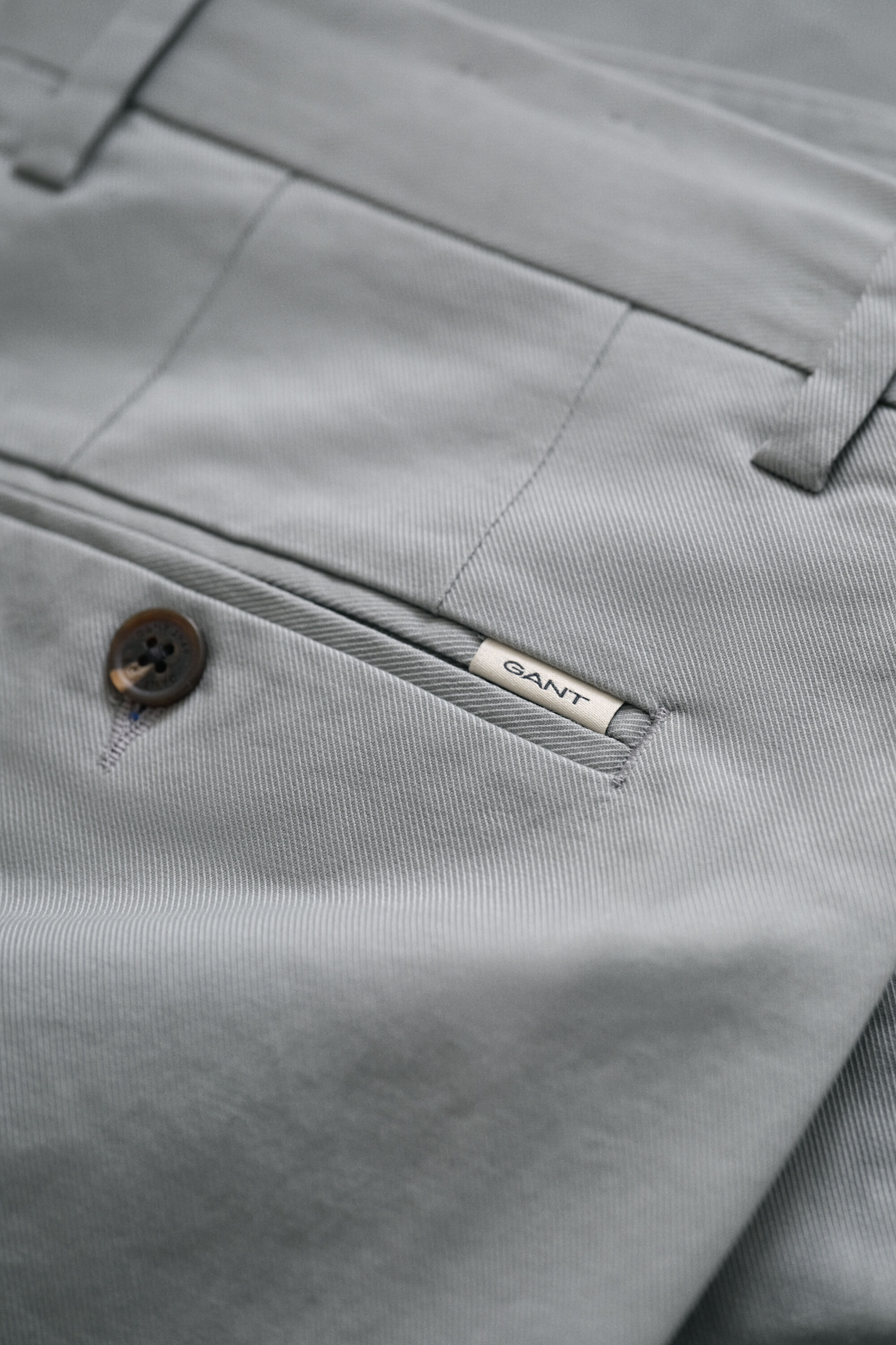 Eleganta chinos med slim fit