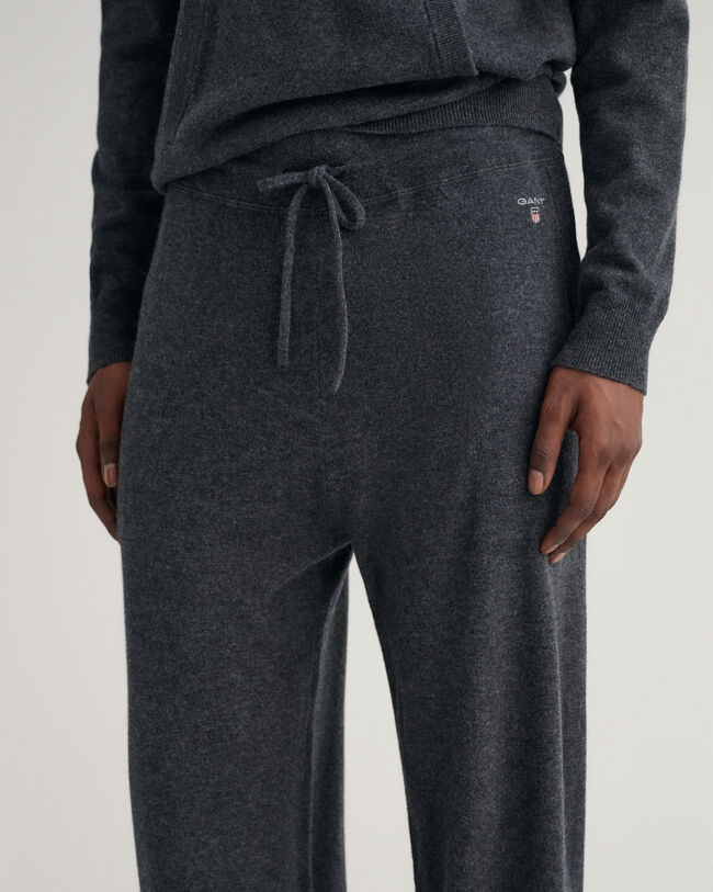 Stickade sweatpants