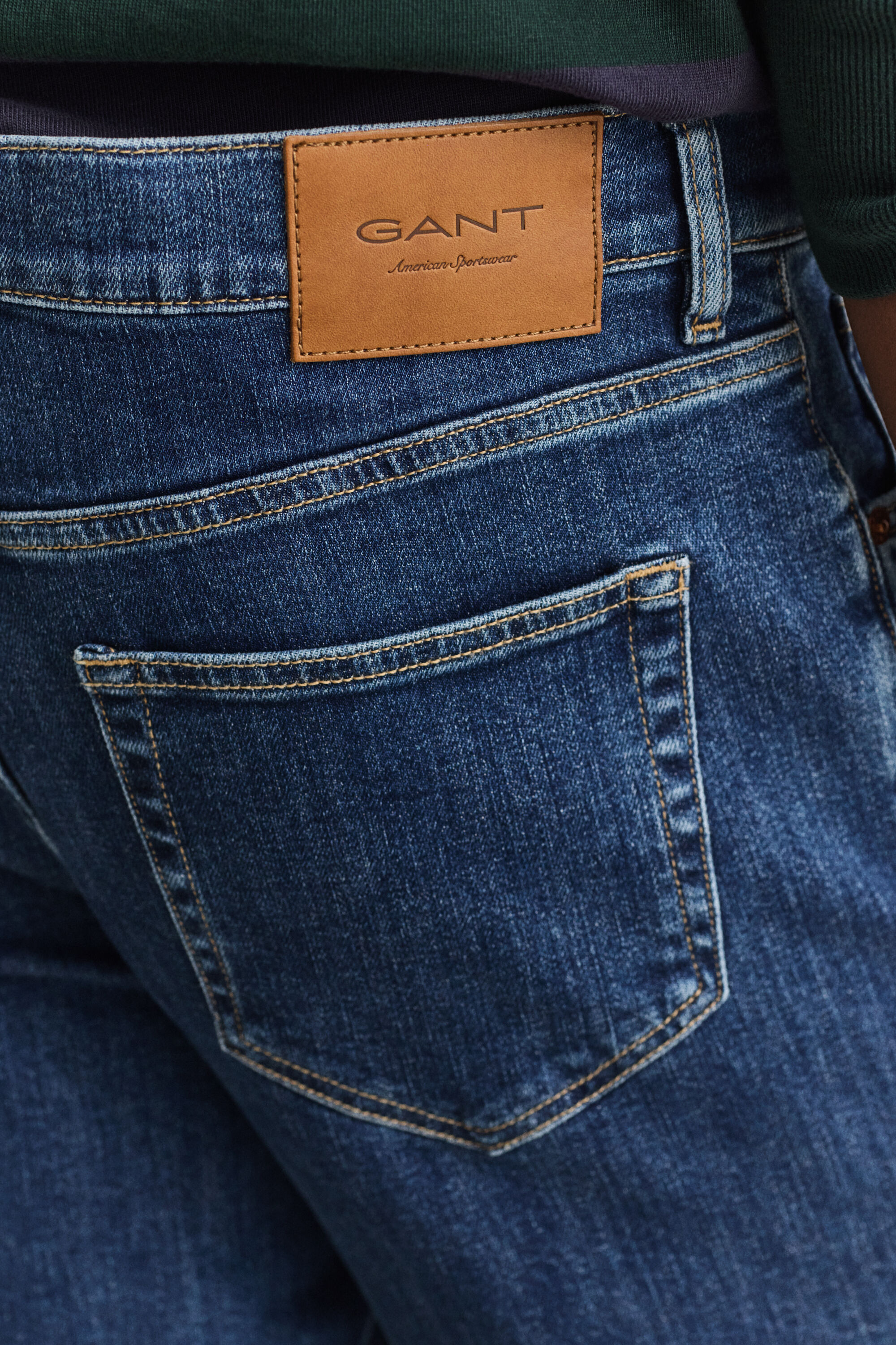 Slim fit jeans i stilren tvätt