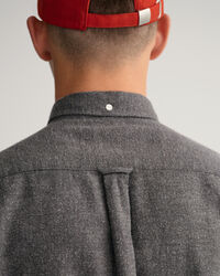 Regular fit fiskbensmönstrad skjorta