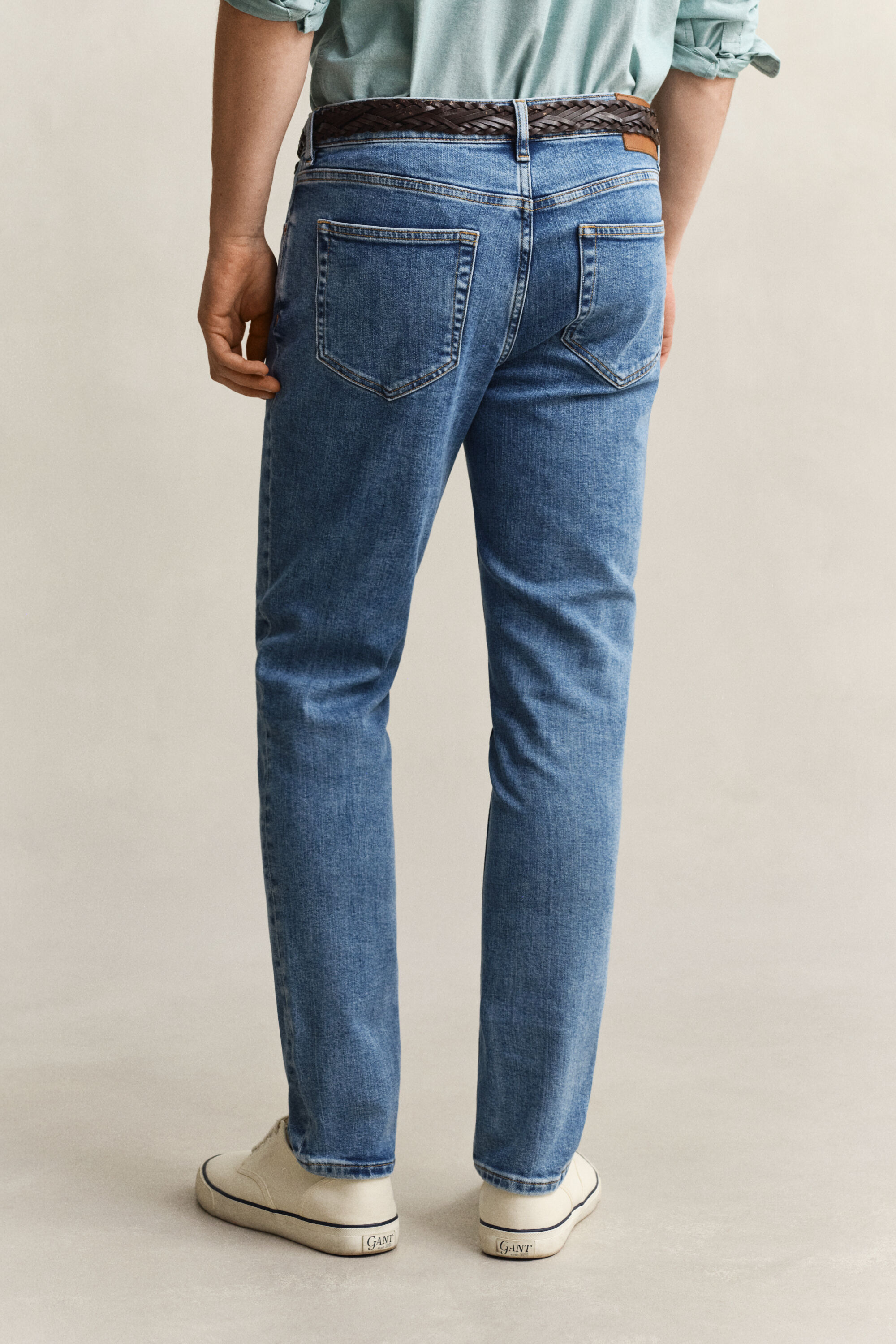Slim fit jeans i stilren tvätt