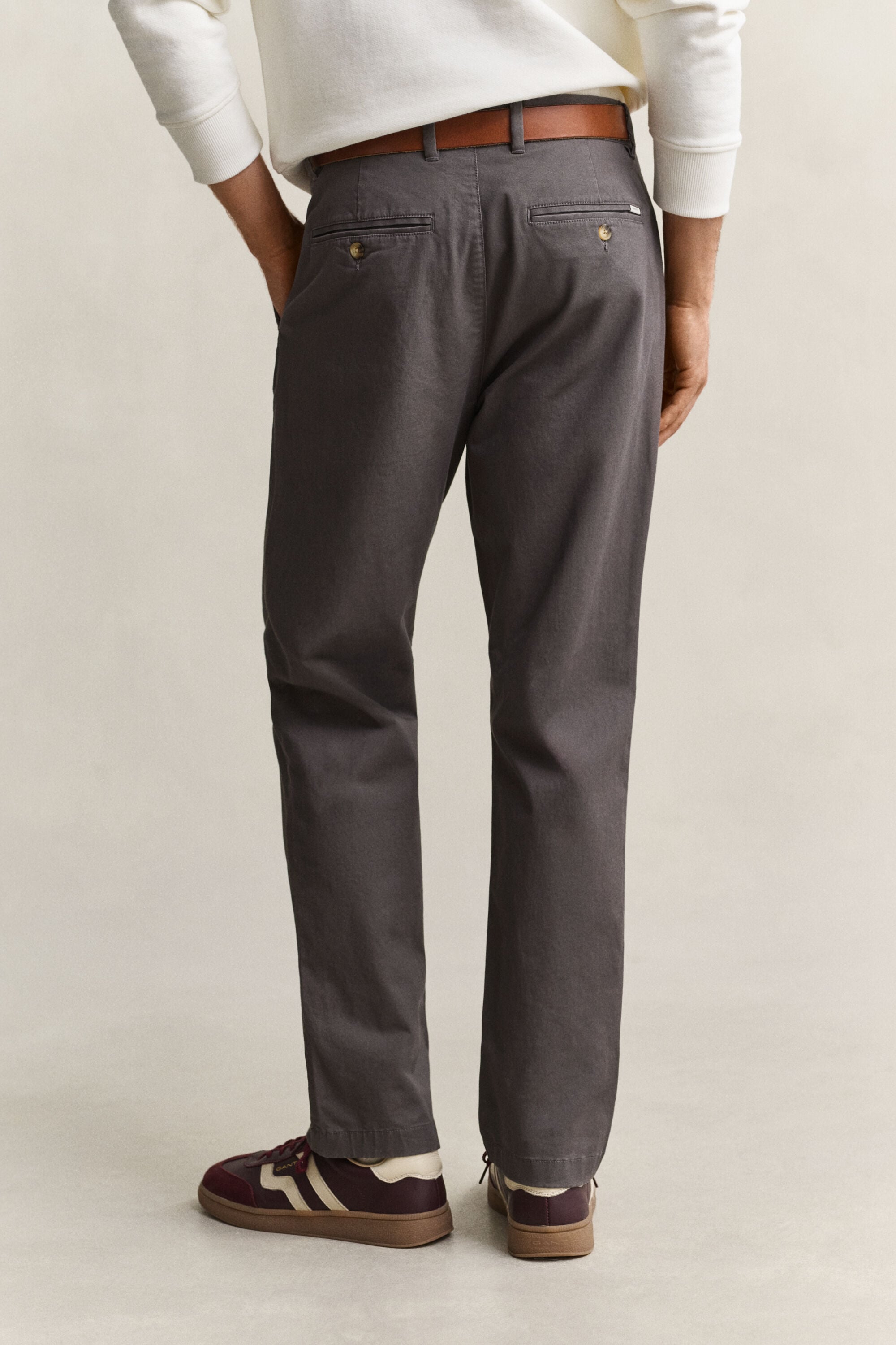 Klassiska chinos med regular fit
