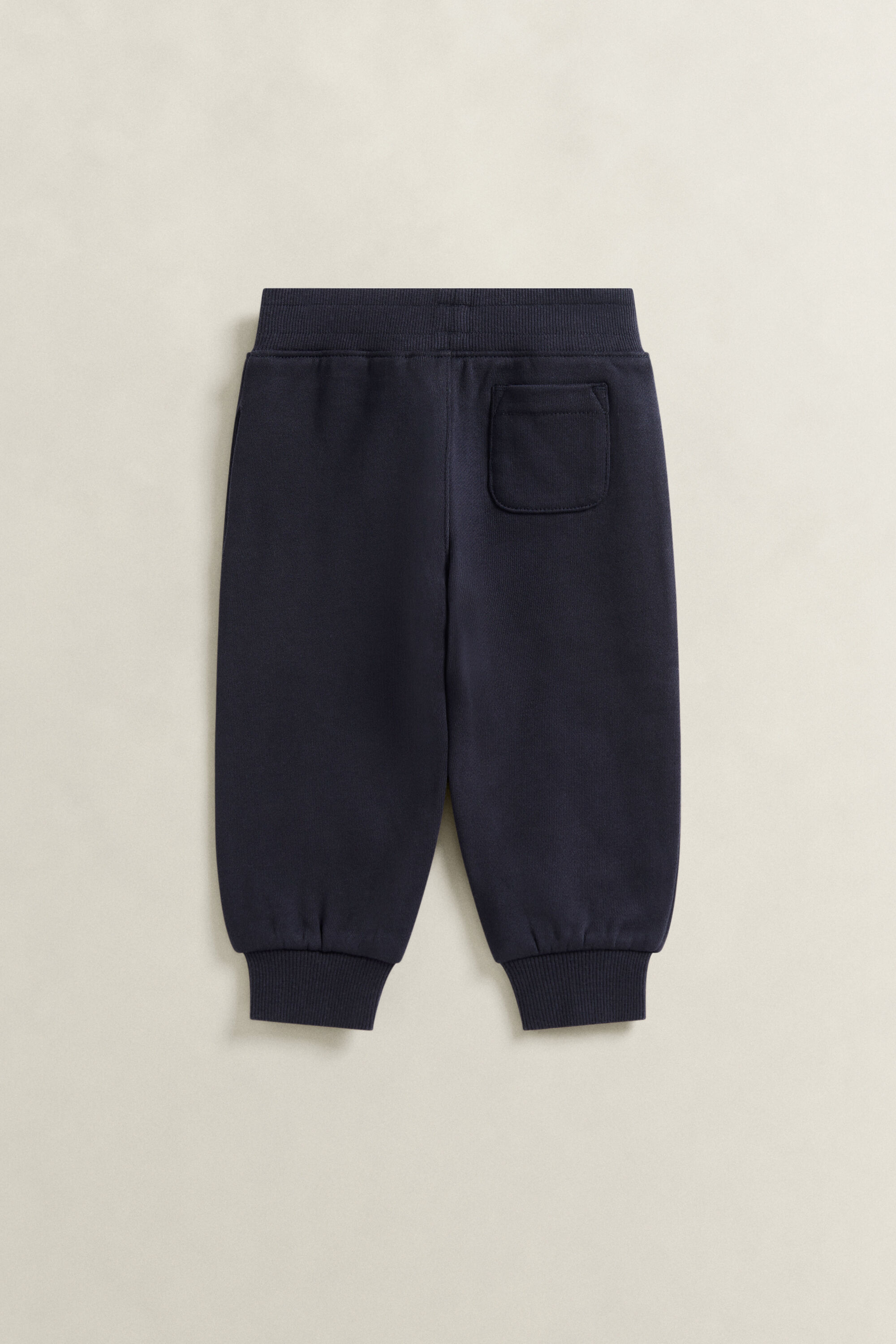 Boys sweatpants med sköldemblem