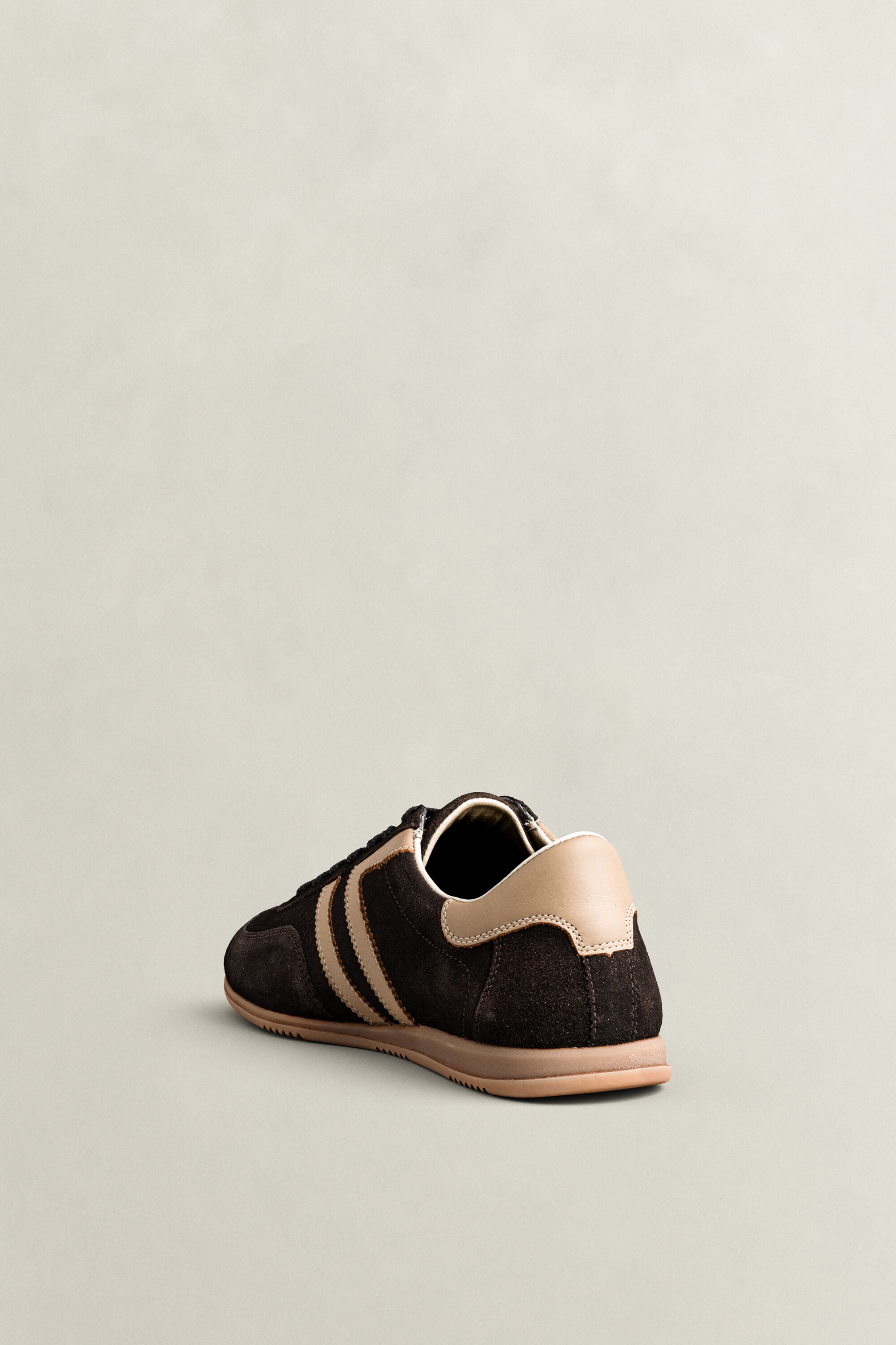 Spearclub sneakers i mocka
