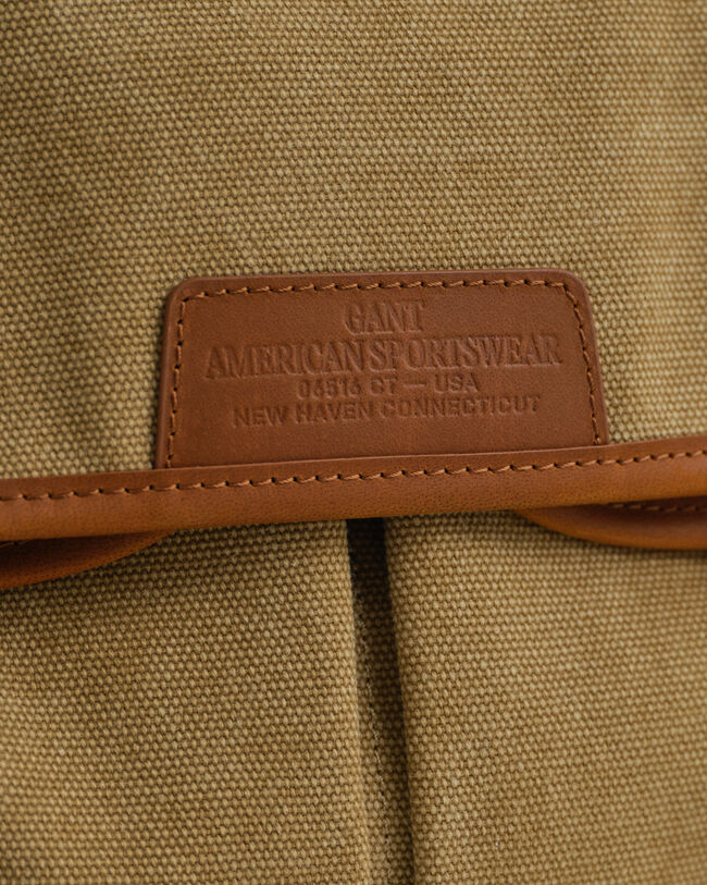 Fiskeväska i tvättad kanvas