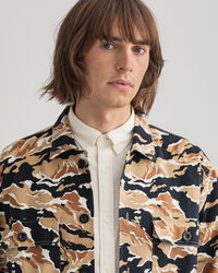 Tiger kamouflagef&auml;rgad skjortjacka