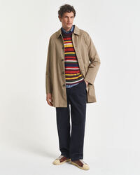 Flerfärgad randig tröja med rund halsringning