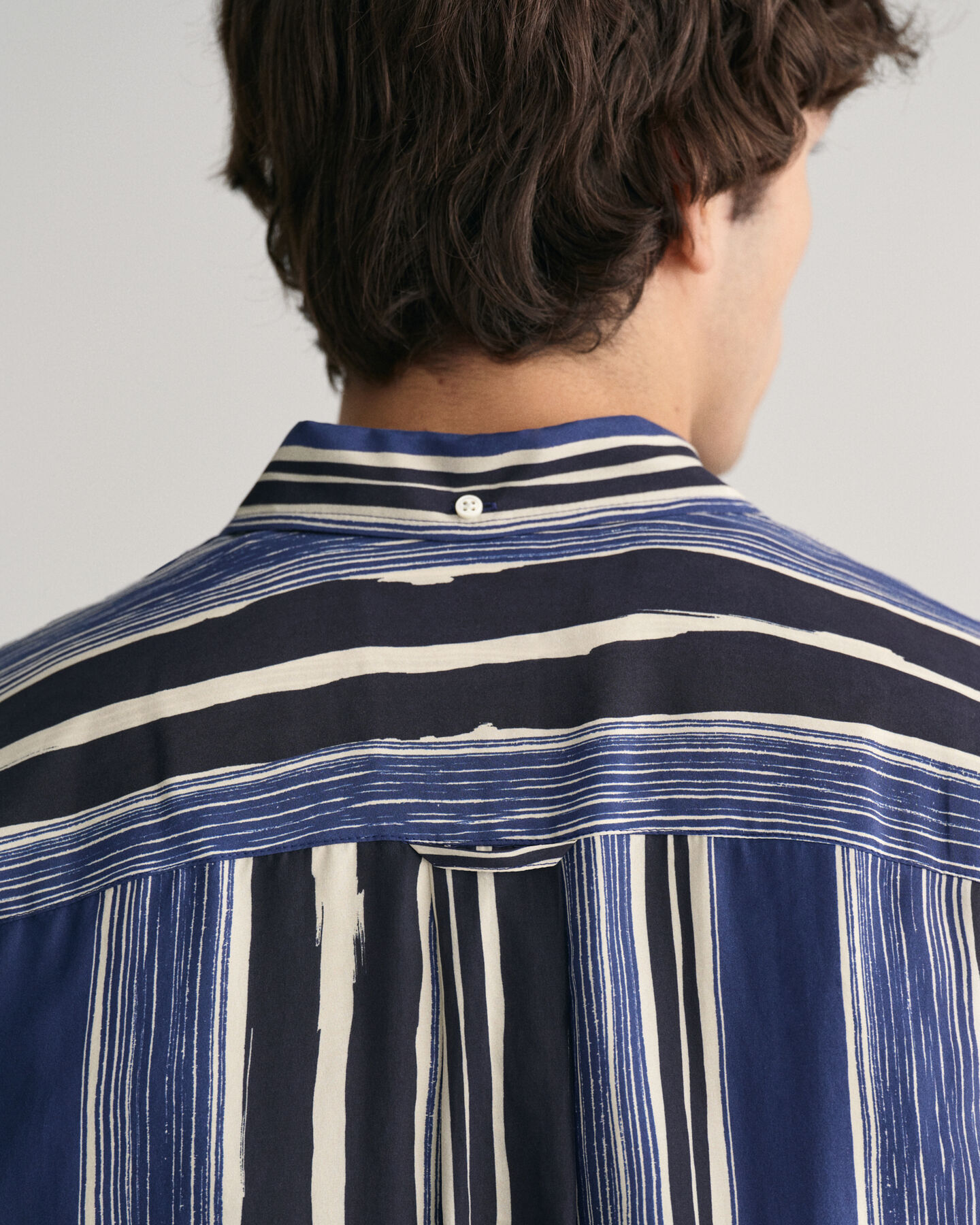 Relaxed fit mönstrad sidenskjorta