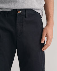 Hallden slim fit twillshorts