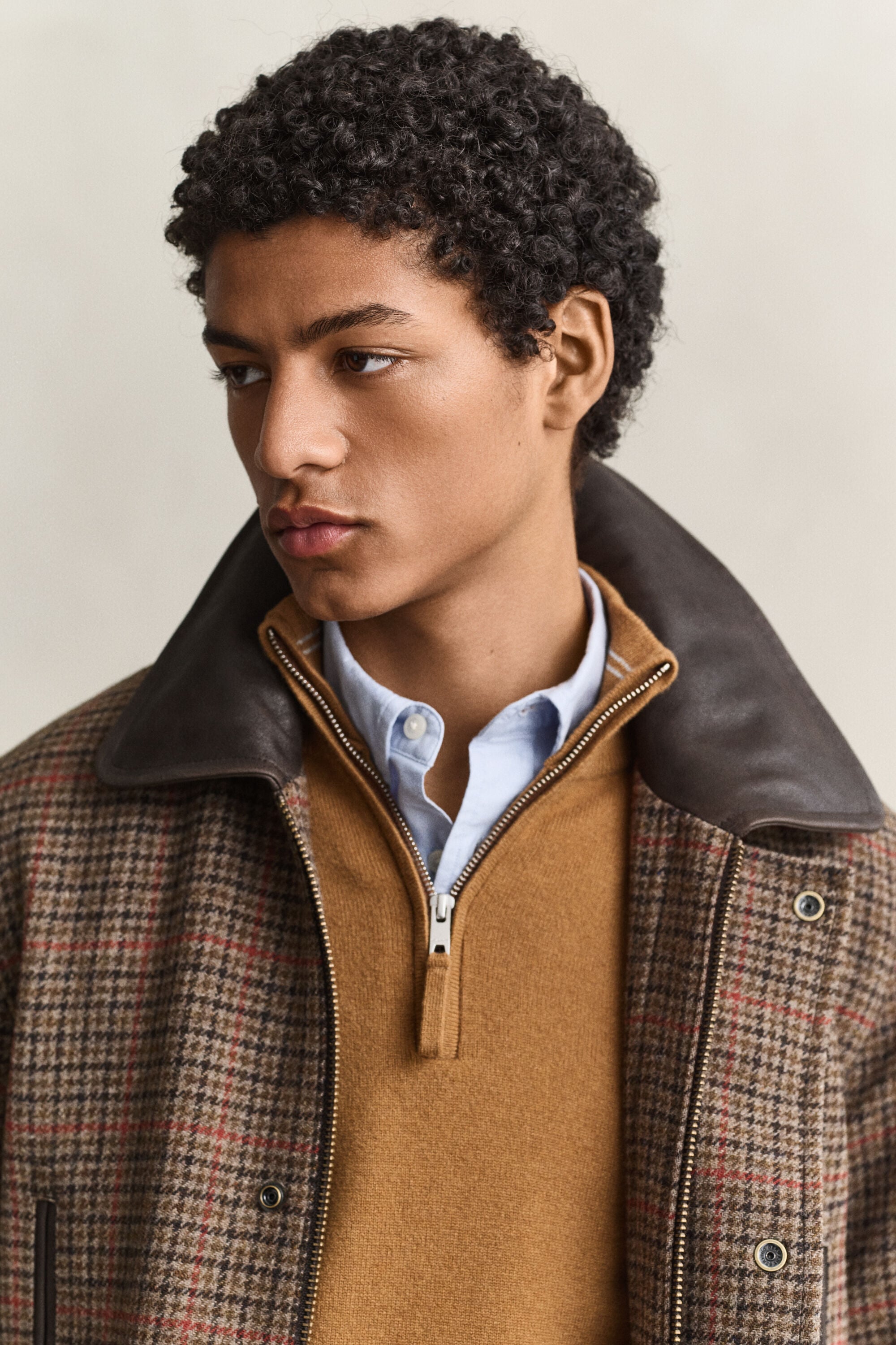 Jacka i decker-stil i brittisk tweed