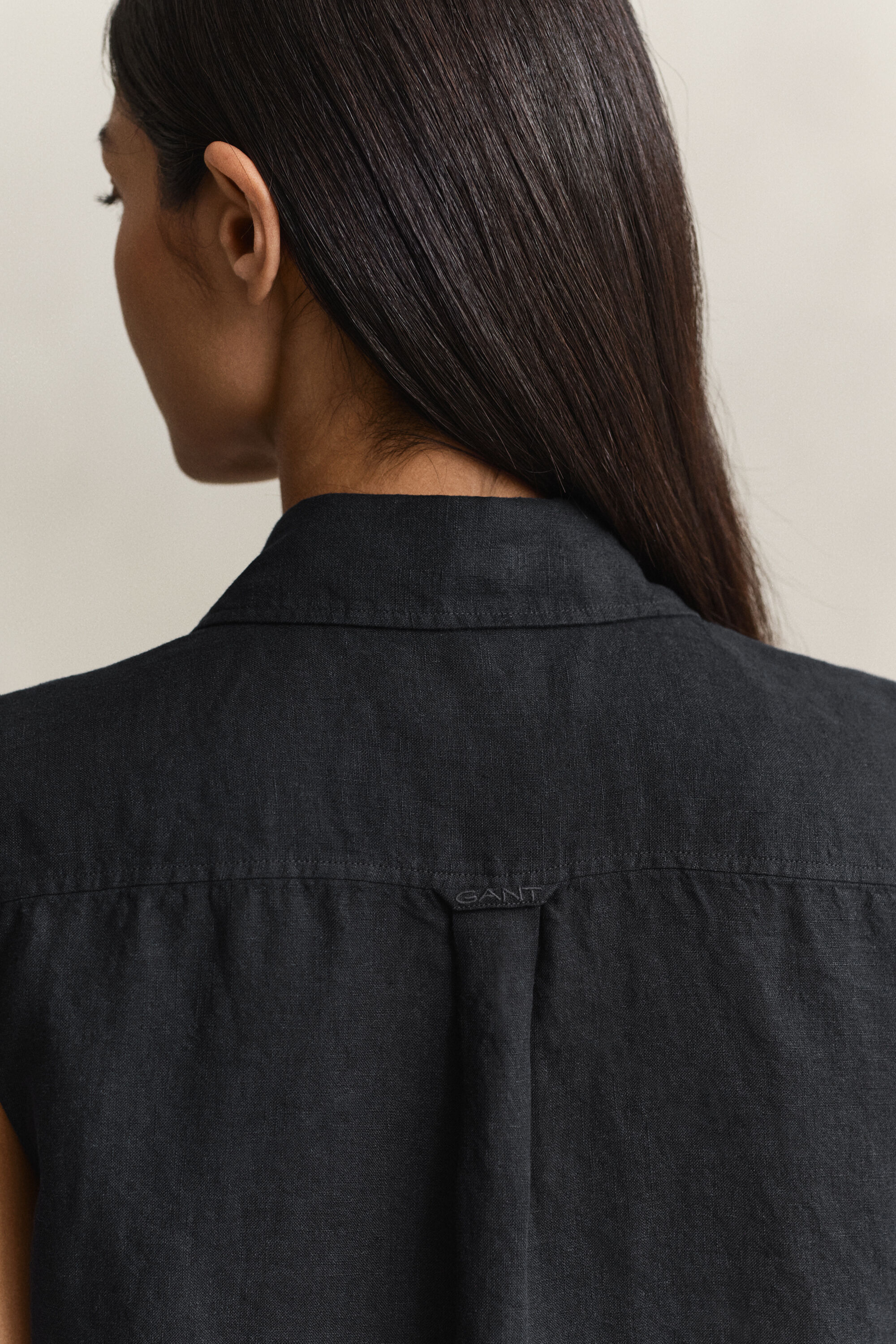 Ärmlös linneskjorta