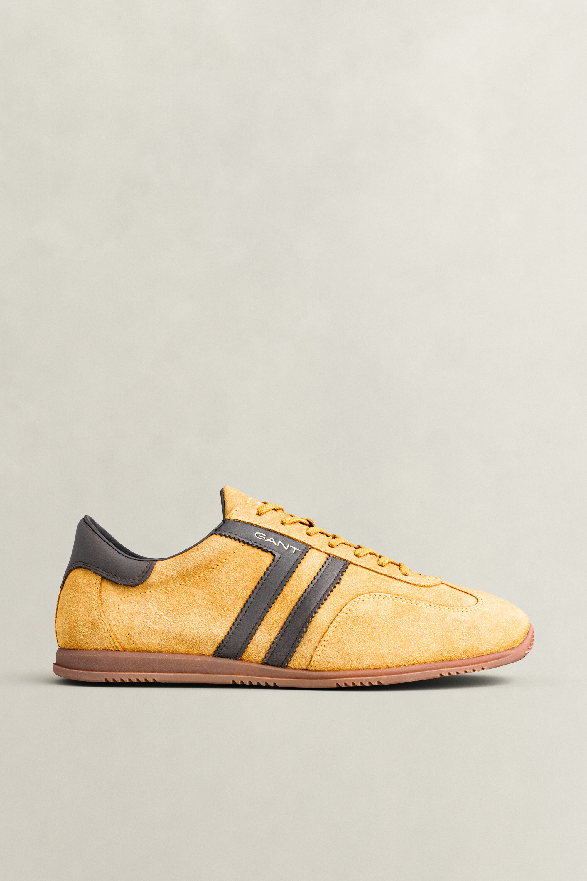 Spearclub sneakers i mocka