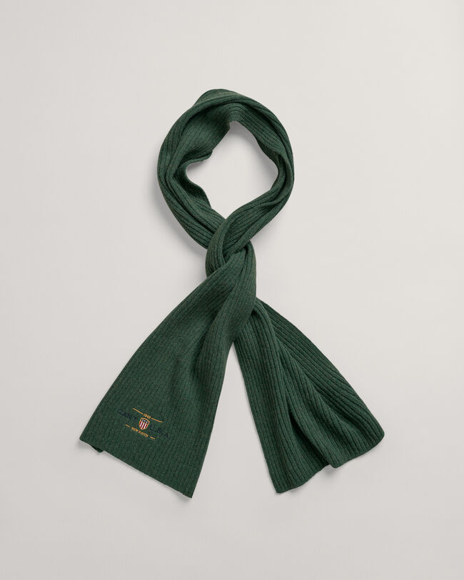 M&ouml;ssa och halsduk i presentf&ouml;rpackning