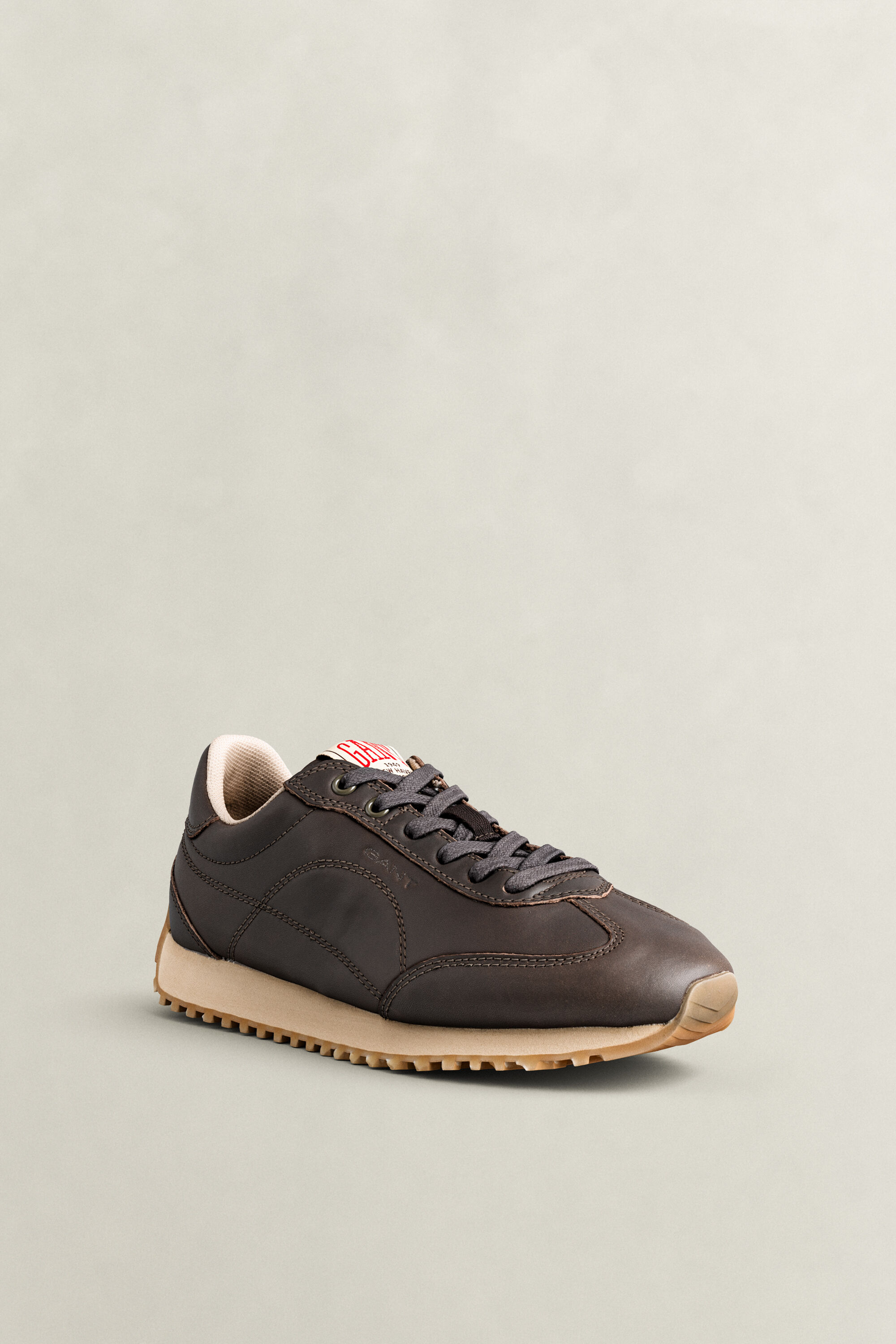 Beja sneakers i läder