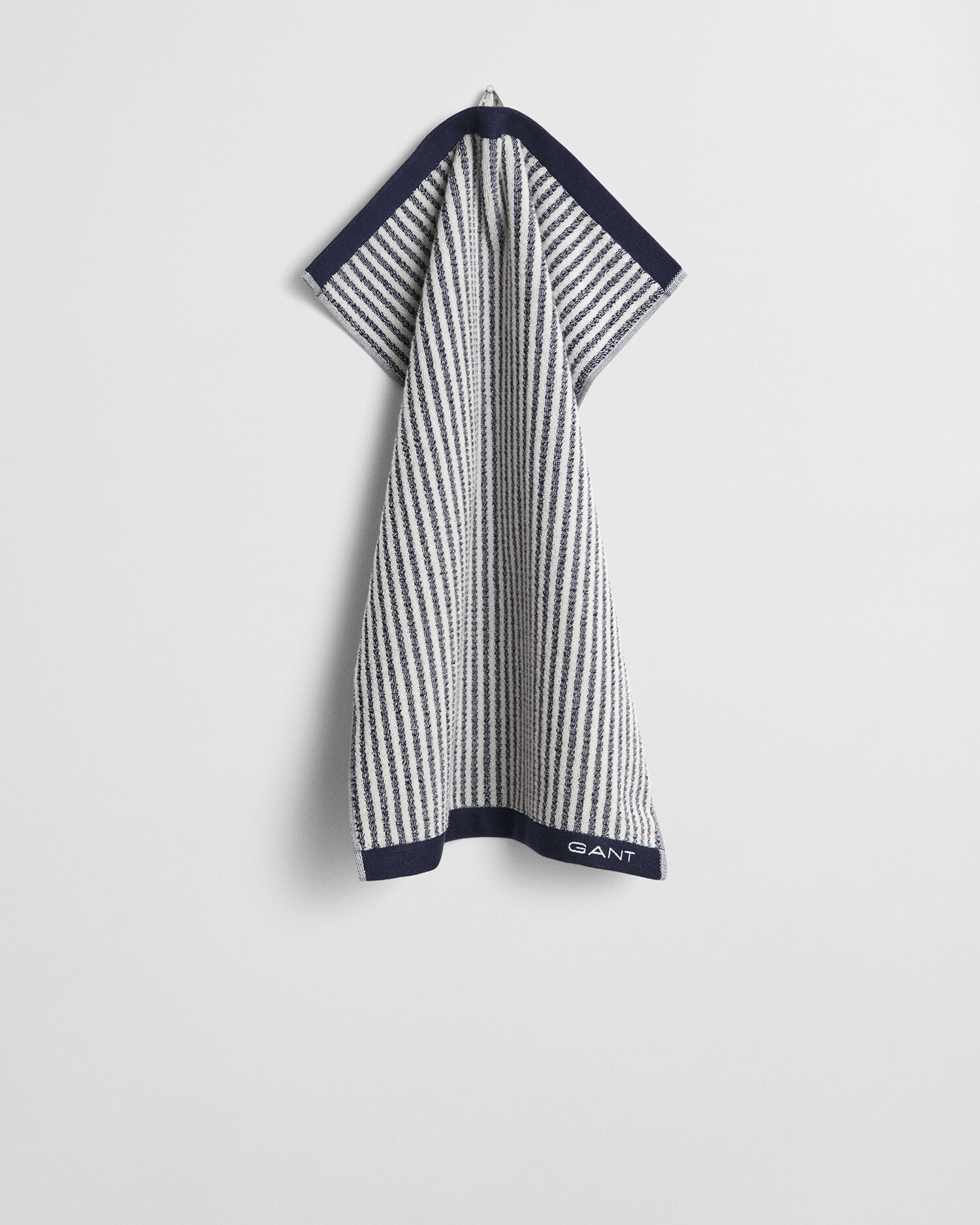 Randig handduk 50 x 70 cm