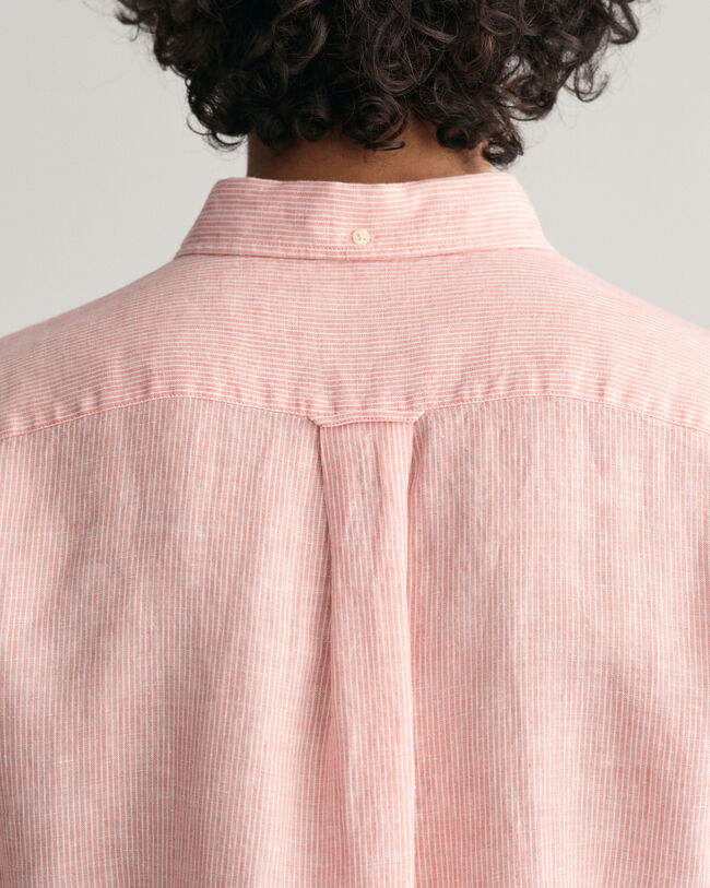 Regular fit randig kortärmad linneskjorta