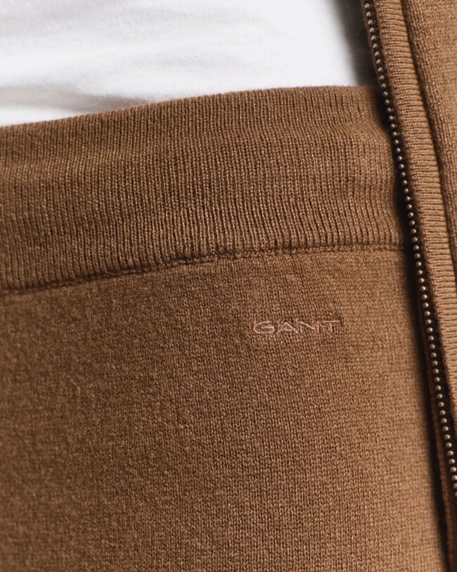 Stickade byxor i superfin lammull