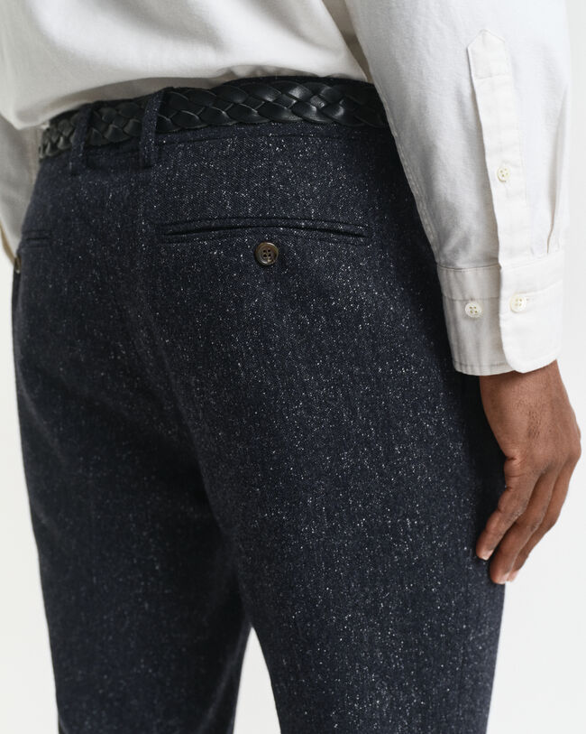 Slim fit kostymbyxor i donegalgarn