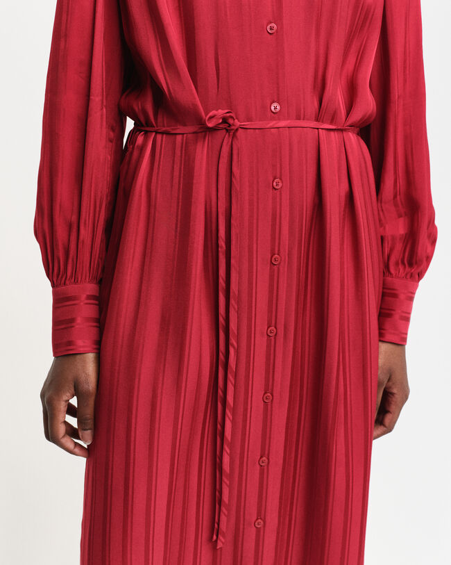 Randig skjortkl&auml;nning i satin