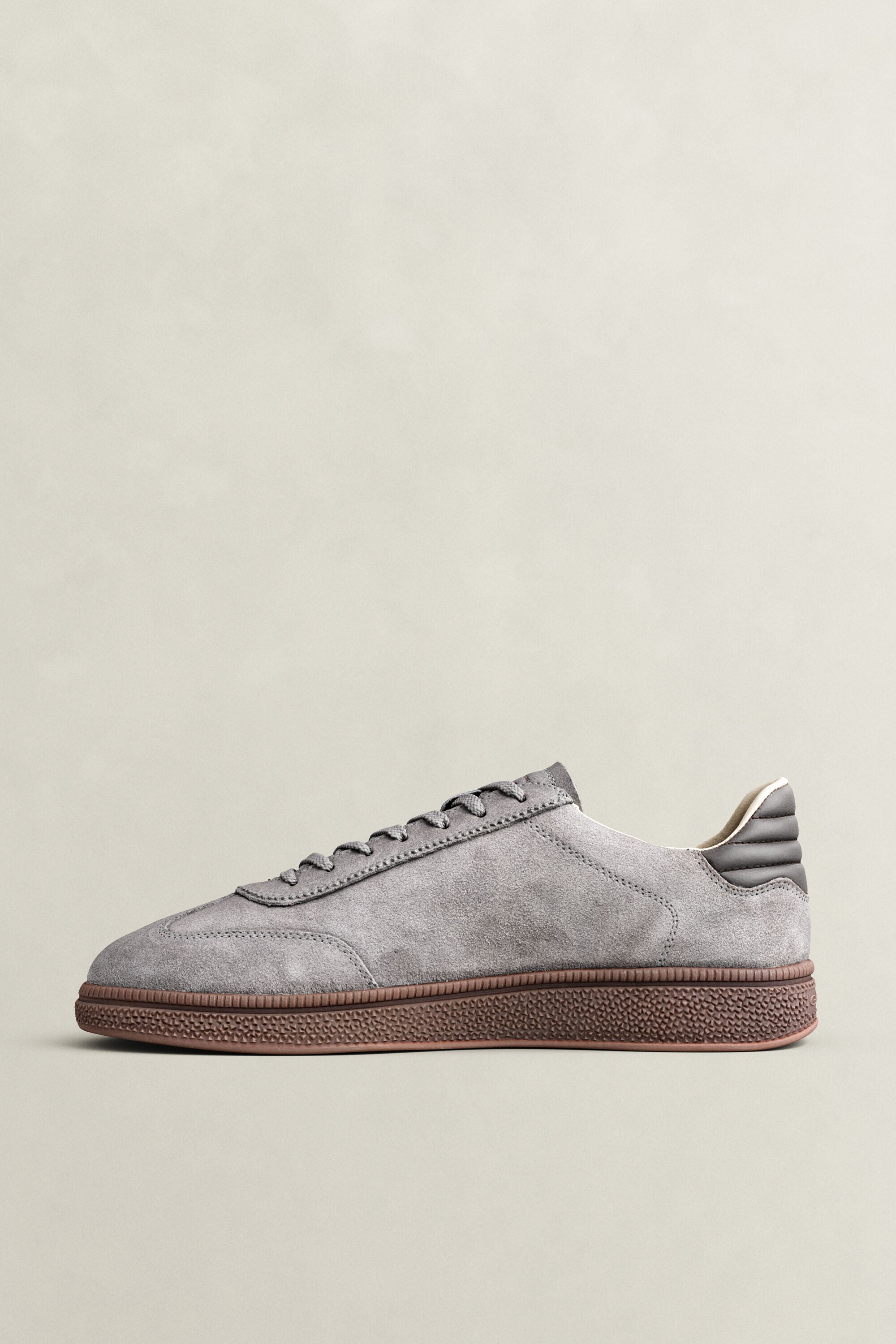 Cuzmo sneakers i mocka