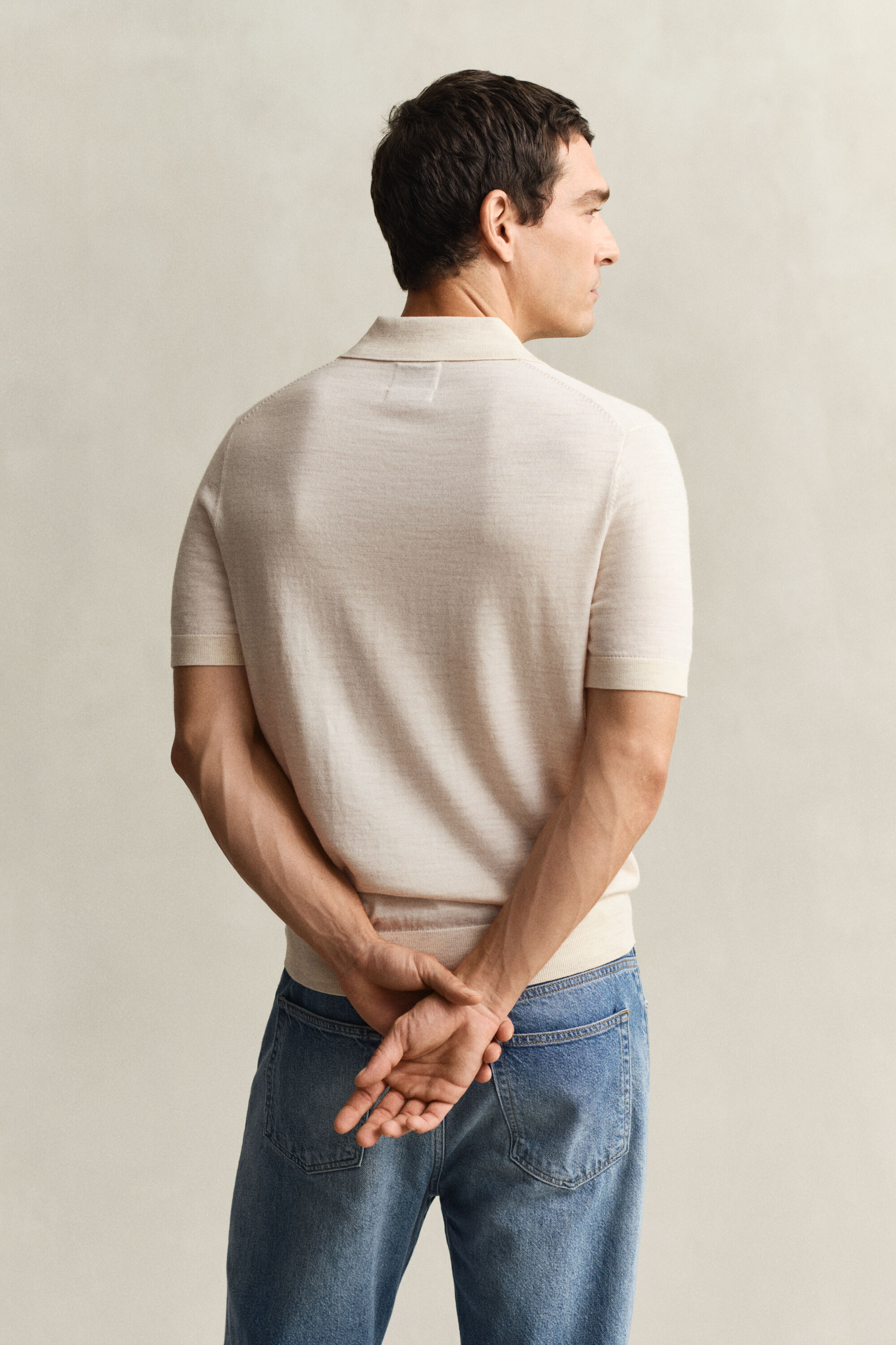 Kortärmad pikétröja i extra fin merinoull