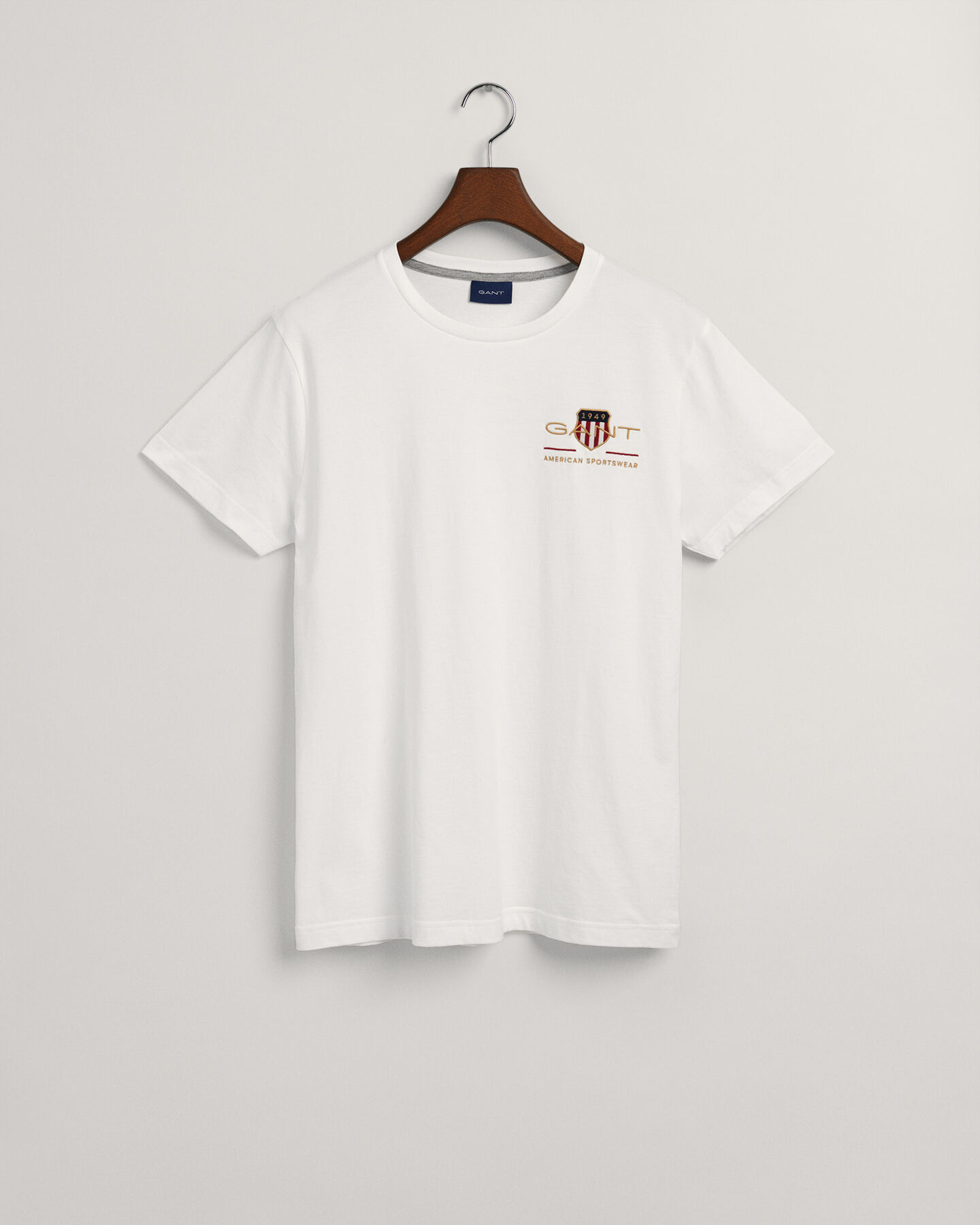 Archive Shield broderad T-shirt