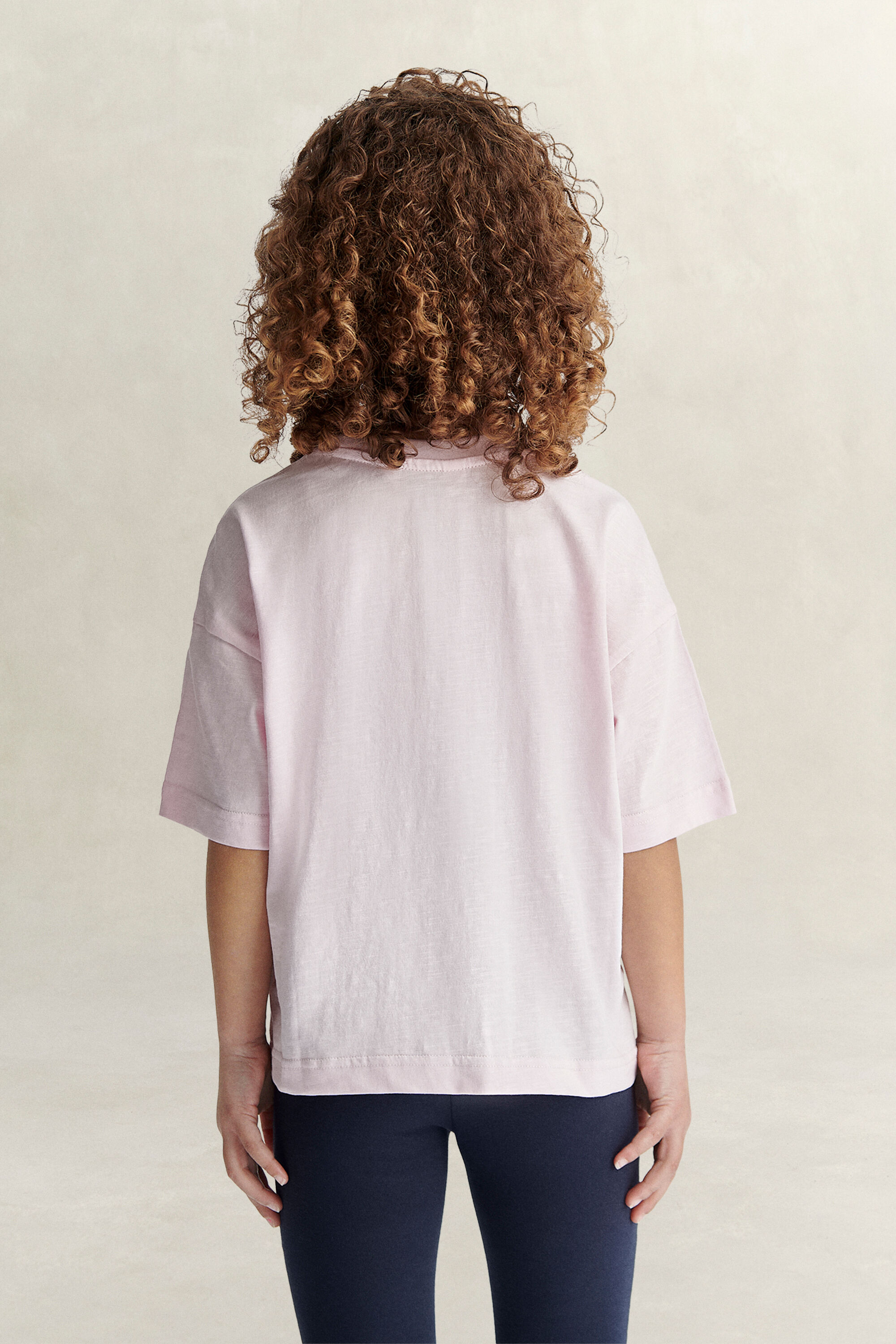 Girls T-shirt med sköldemblem