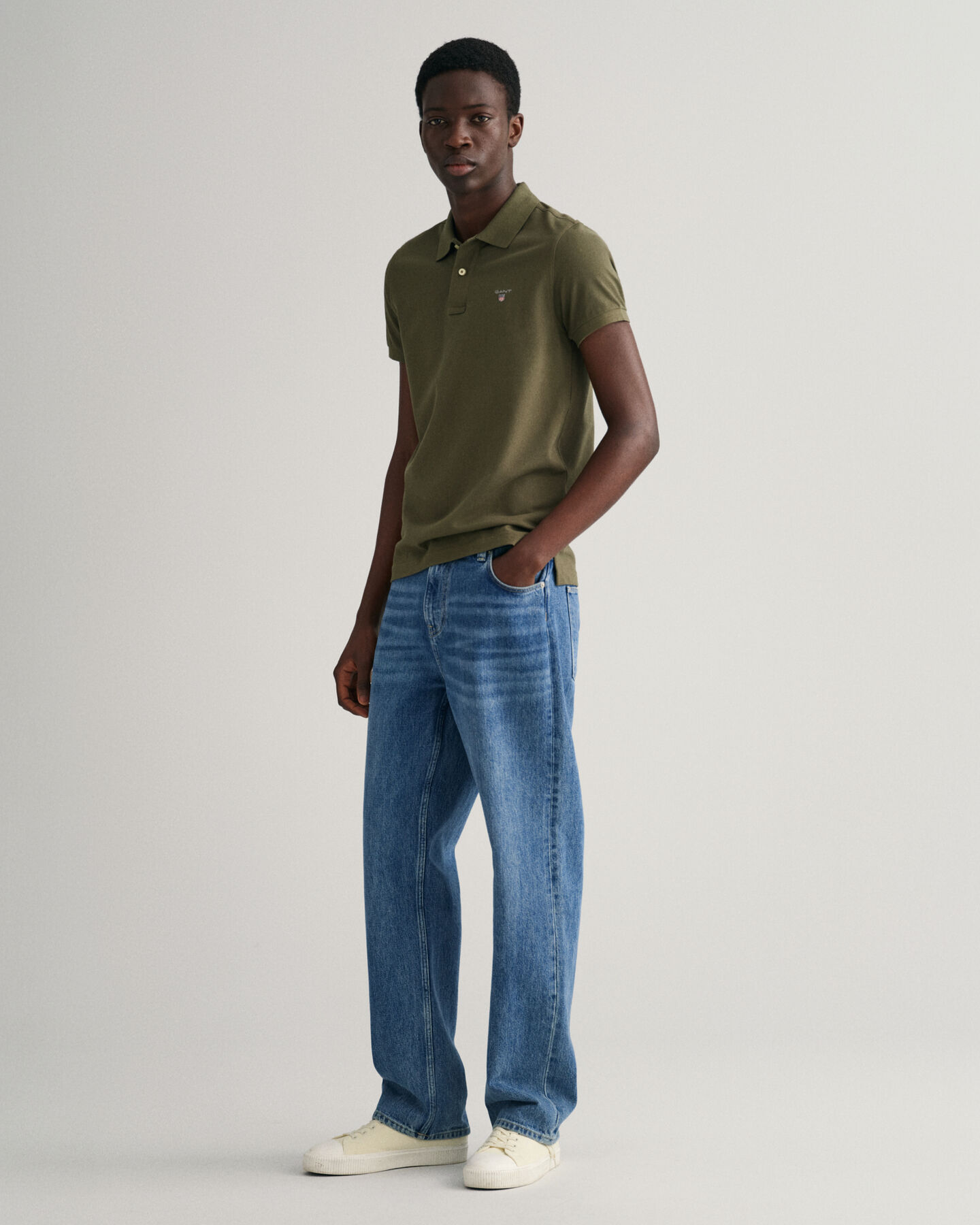 Original slim fit pik&eacute;tr&ouml;ja