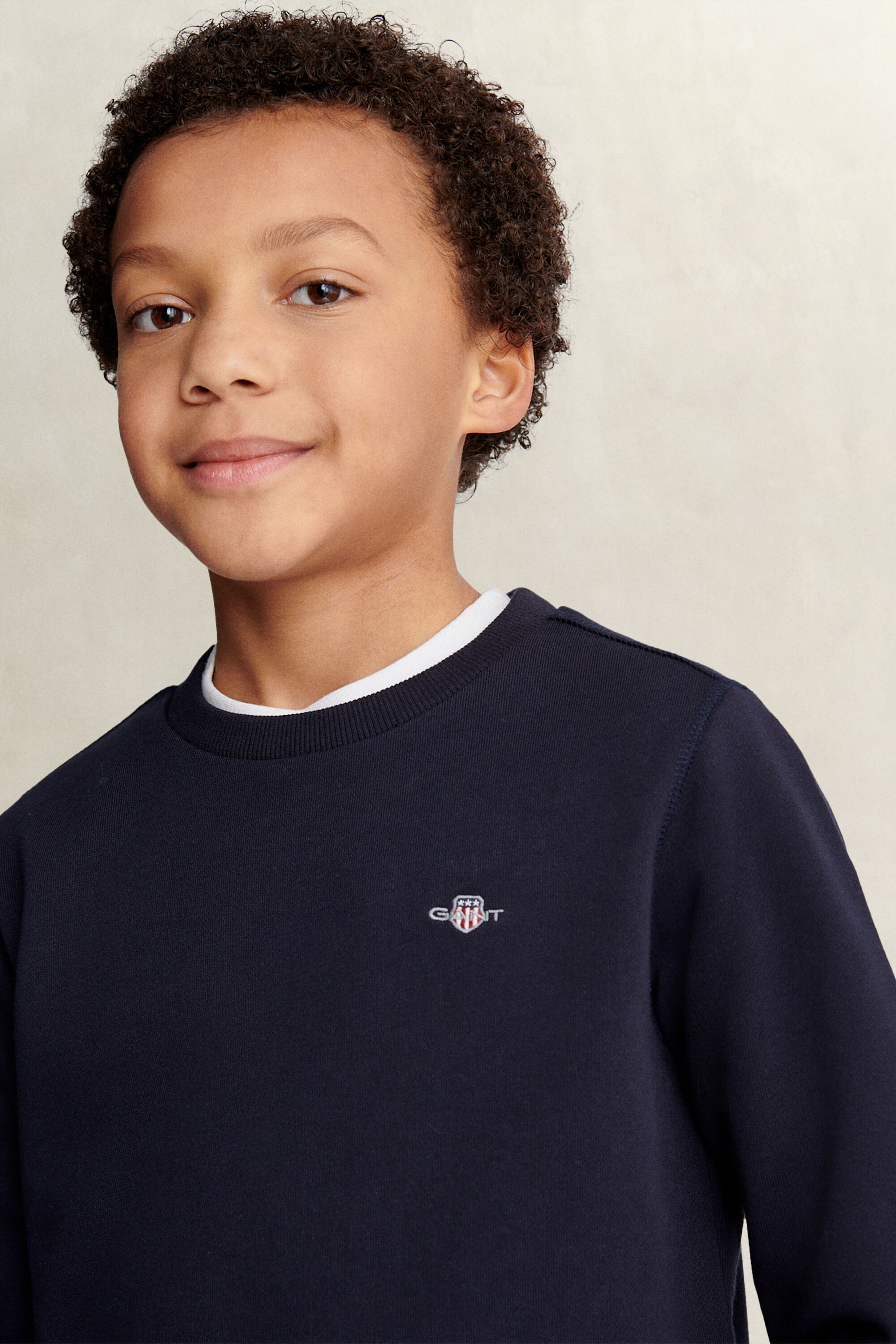 Teens sweatshirt med sköldemblem