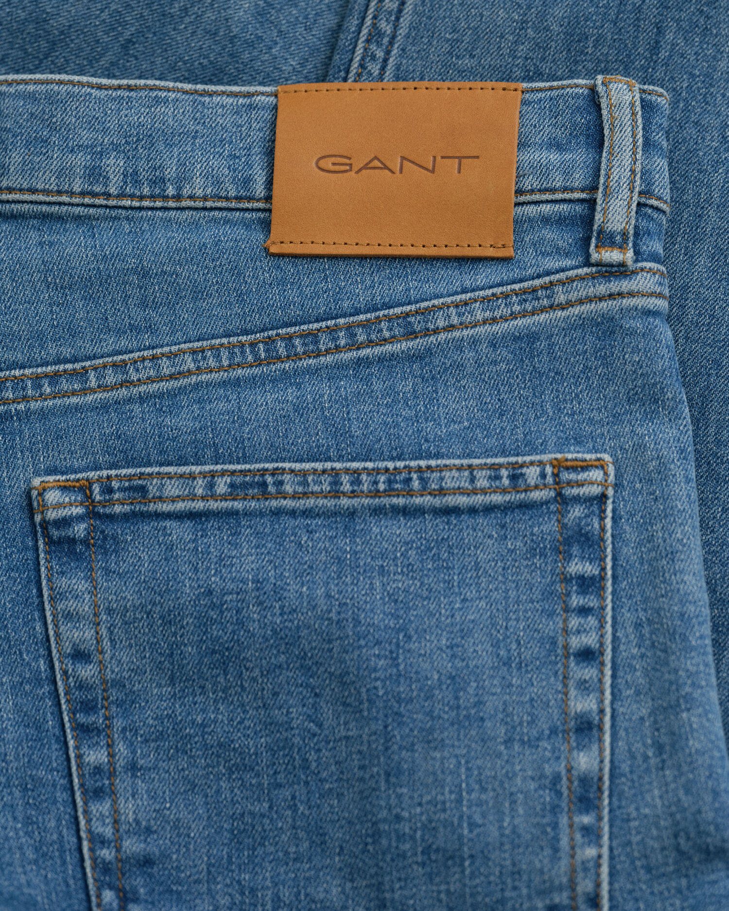 Slim fit jeans i stilren tvätt
