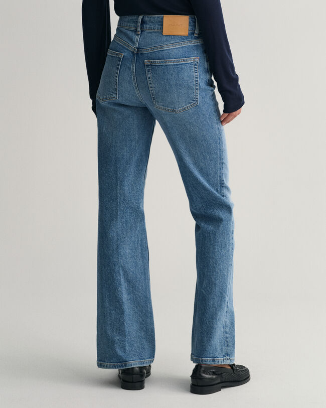 Utställda jeans