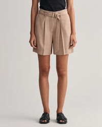 Relaxed fit shorts med b&auml;lte