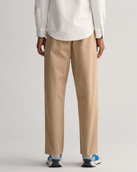 Relaxed fit chinos med veck