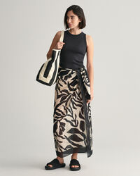 Palmmönstrad sarong i bomull och silke