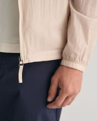 Packbar l&auml;tt vindjacka