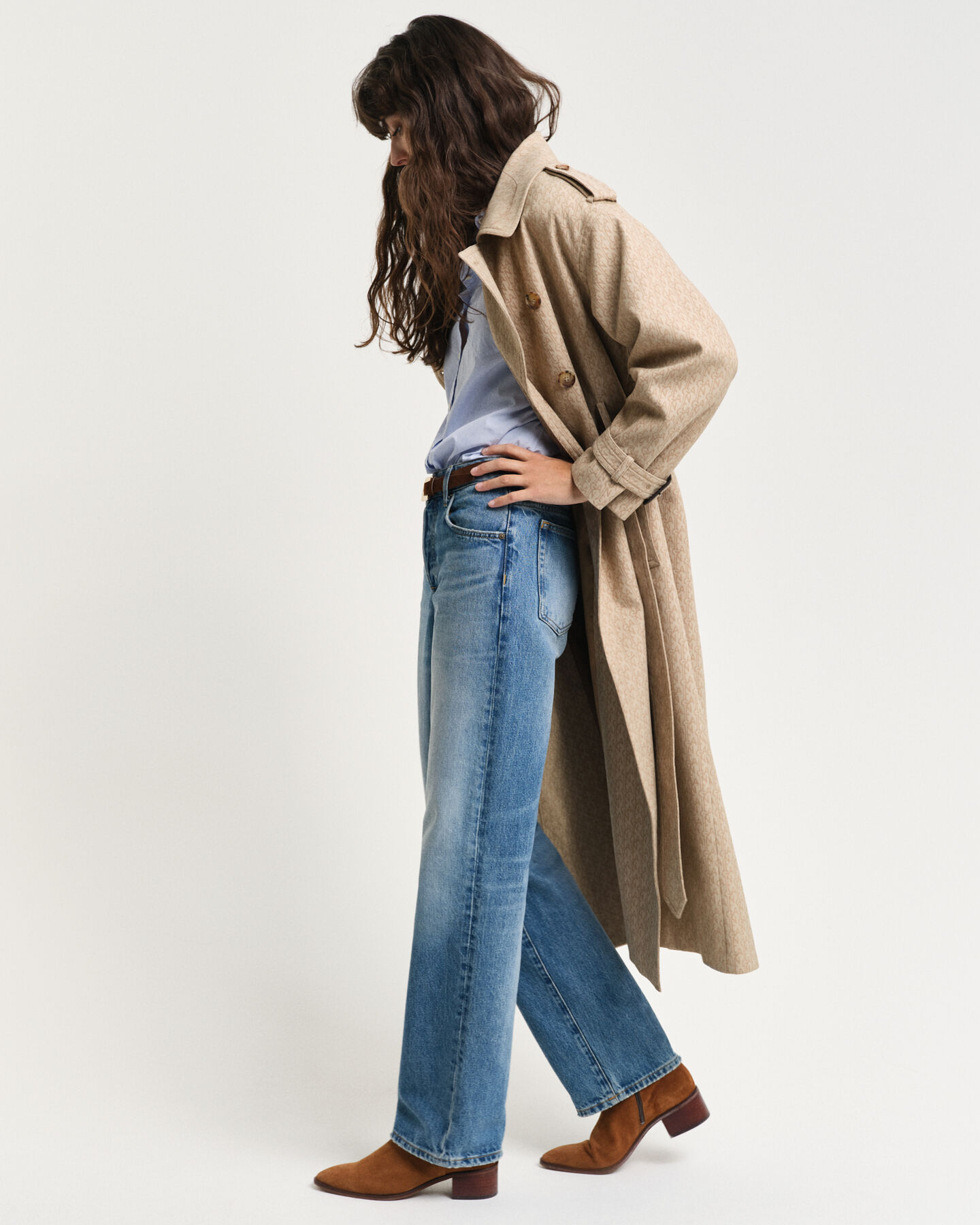 Trenchcoat i jacquard med monogram