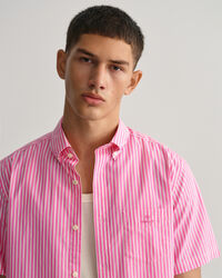 Regular fit randig kortärmad skjorta i bomullspoplin