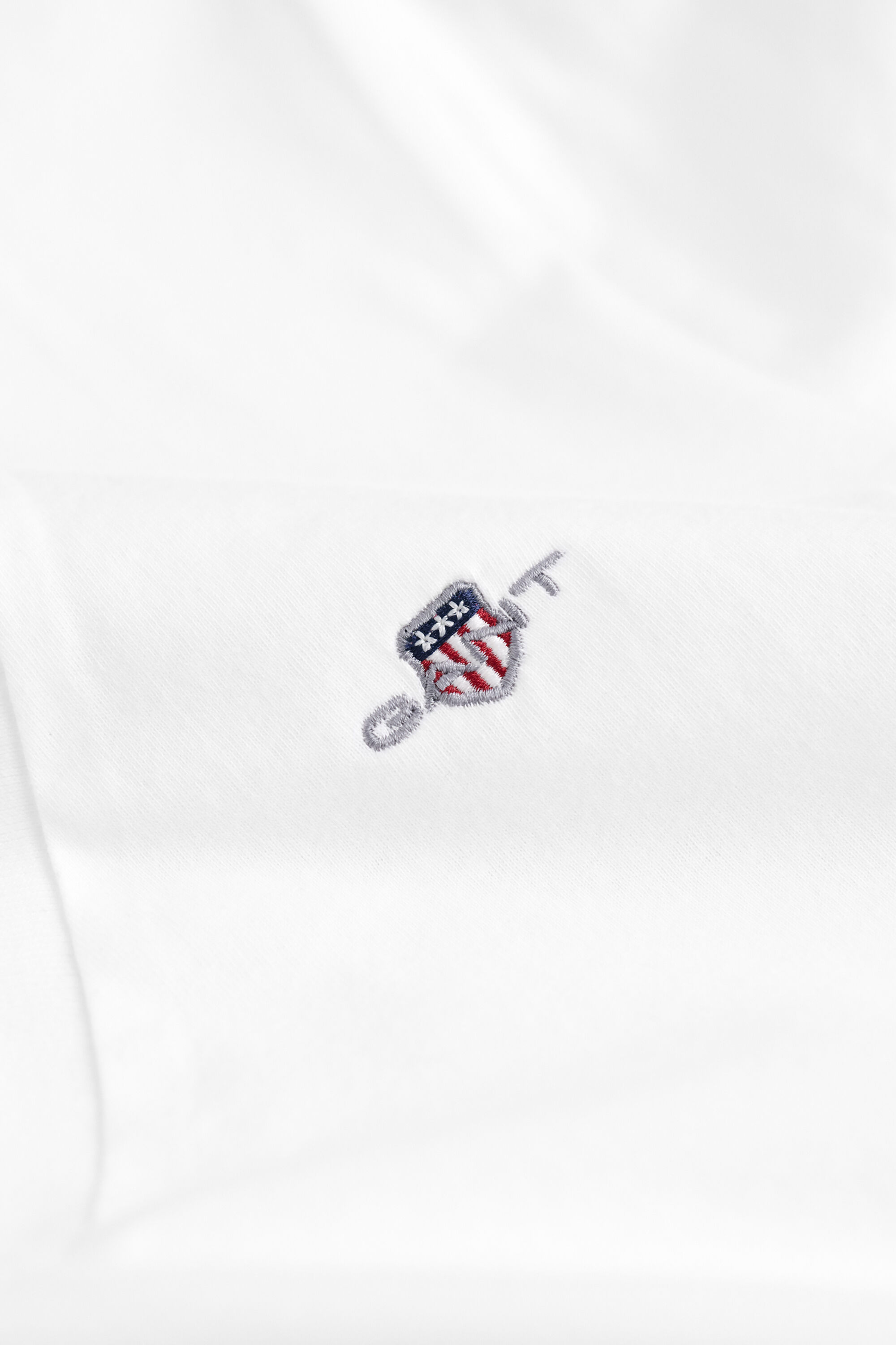 Shield V-ringad T-shirt