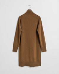 Stickad klänning i superfin lammull