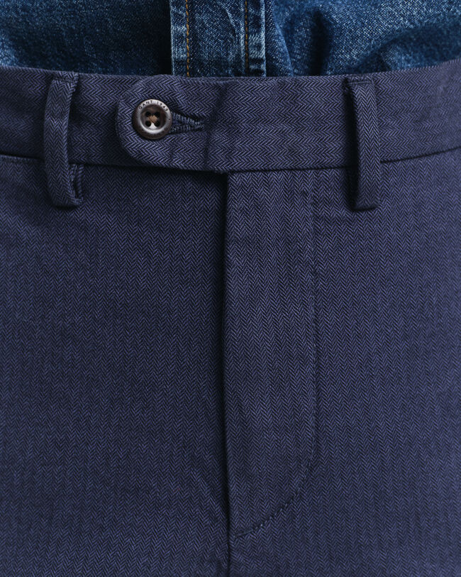 Slim fit jeans i bomull med fiskbensmönster