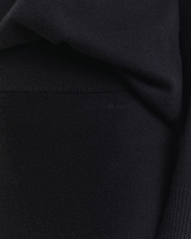 Kjol i superfin lammull