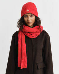 Gåvoset med mössa och halsduk med text