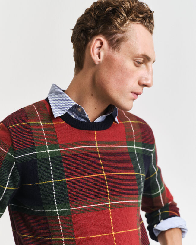 Rutig tr&ouml;ja med rund halsringning