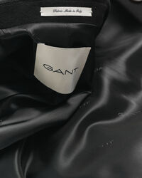 Klassisk skräddarsydd kappa i ullblandning