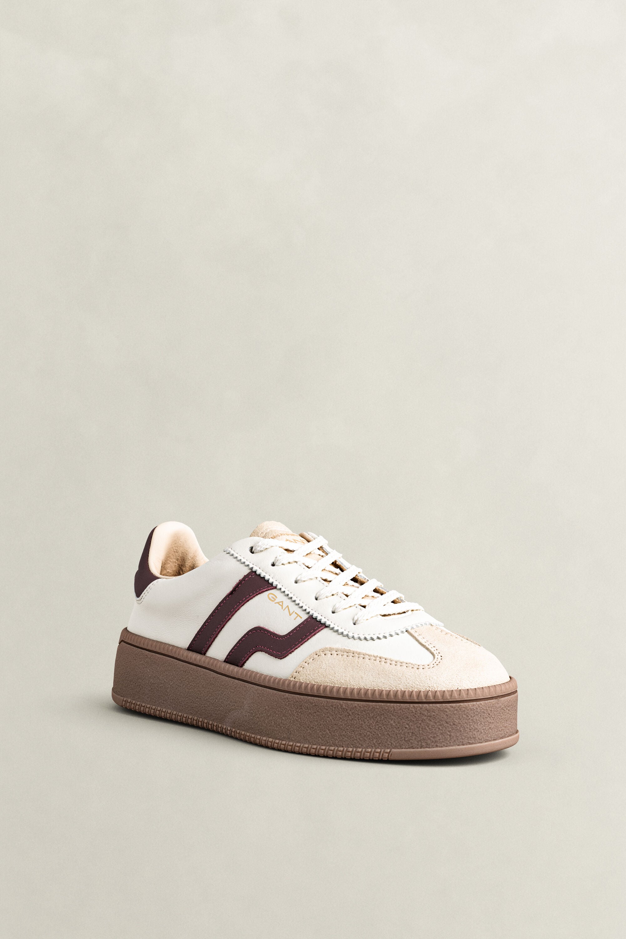 Cuzmani sneakers i läder